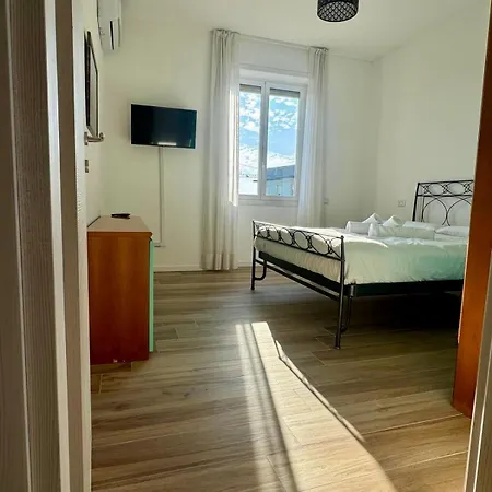 Apartment La Finestra Sul Naviglio