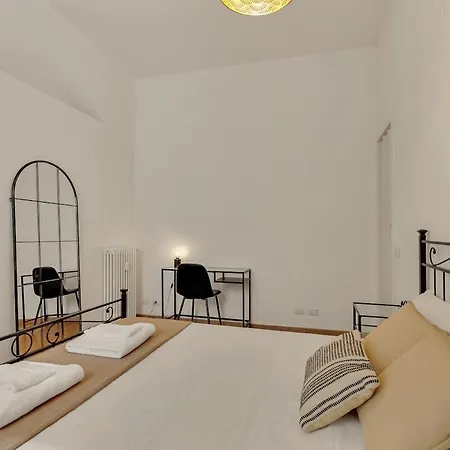 Appartement Porta Venezia - Elegant Downtown Milaan