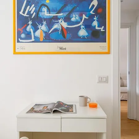 The Rent - Cozy One-bedroom In Porta Romana Area Apartment Milan