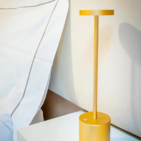 Luxury Sant'ambrogio 아파트