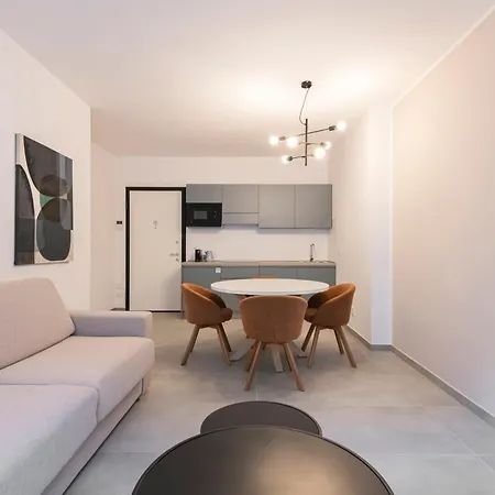 Relstay - De Angeli 4*