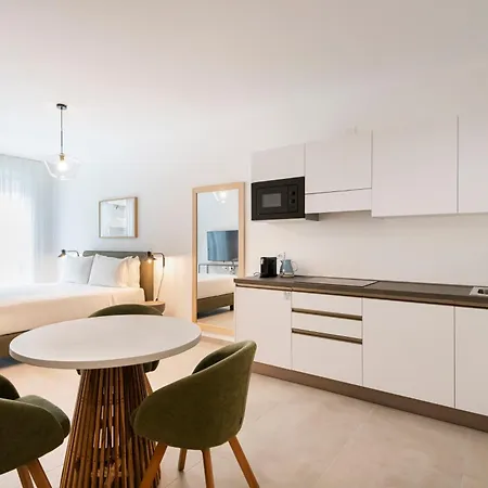 Relstay - De Angeli מלון דירות מילאנו