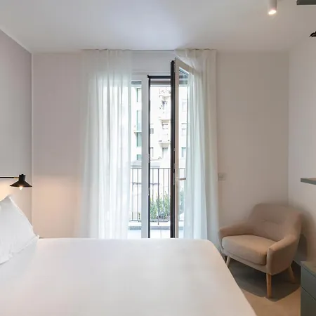 מלון דירות Relstay - De Angeli 4*