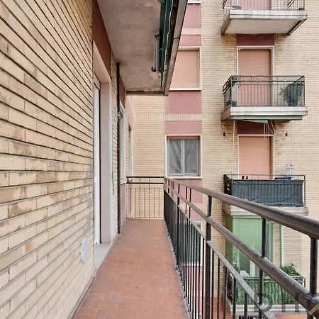 Flu10 -crescenzago- Bright - Wi-fi - Apartament Mediolan