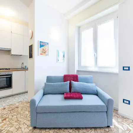 Metro M3 - 10 Min Duomo - Cozy W Balcony And Ac *