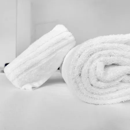 Metro M2 Famagosta-appartamento X5-self Check-in דירה