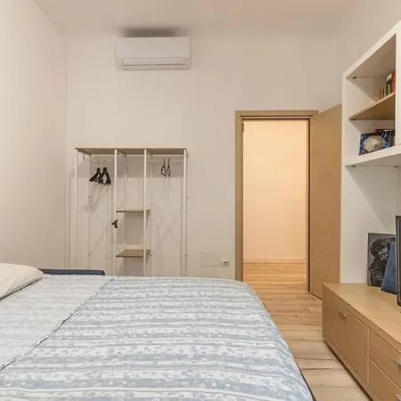 Three 2 Beds, 3rd Bed Available Apartment *