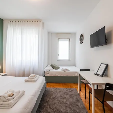 Casa Garibaldi 5 Minutes From The Subway - Wifi Milan