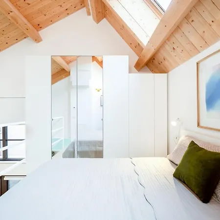 Luminoso Loft - M5 Cagranda - Free Wi -fi Appartamento *