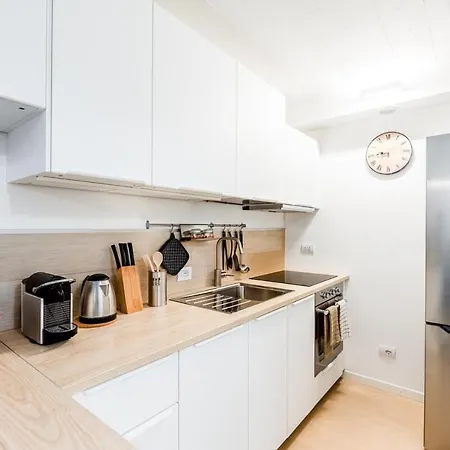 Appartamento Luminoso Loft - M5 Cagranda - Free Wi -fi