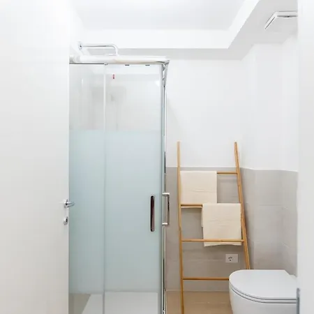 Appartamento Luminoso Loft - M5 Cagranda - Free Wi -fi Milano