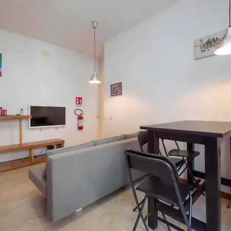 I-host - Lodi 114 דירה *