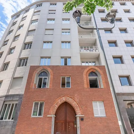 Appartement Luxury Velasca Milaan
