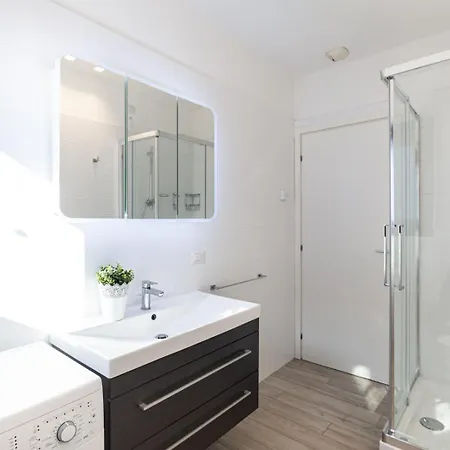Bicocca Heights Horizon Apartment *