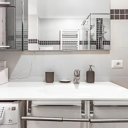Navigli-centro Modern Flat Balcony Check-in H24 Milan