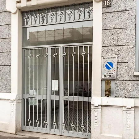 Navigli-centro Modern Flat Balcony Check-in H24 * Milan