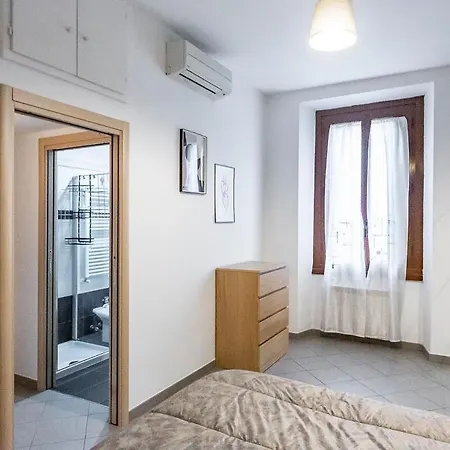 Apartment Navigli-centro Modern Flat Balcony Check-in H24 Milan