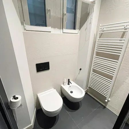 Luxury Penthouse - 5 Min To Duomo *