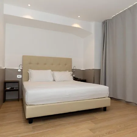Lh 4* Milano