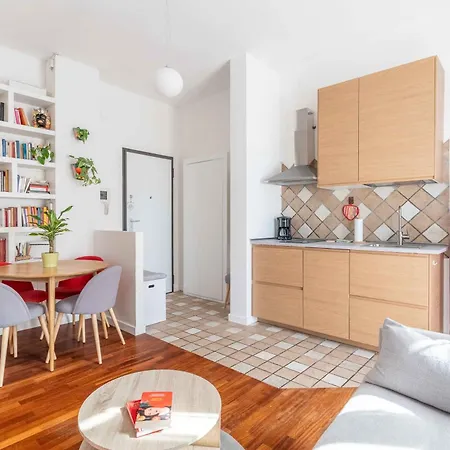 Apartament Casa Letizia - 5 Stops From The Duomo *