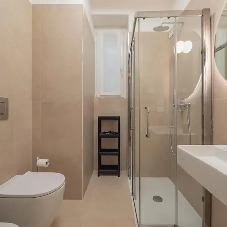 Xenia - 3rooms In Via Petrella 4 C * 米兰