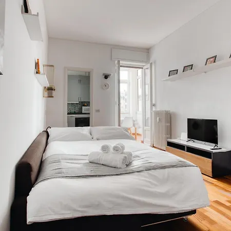 Roncaglia 25, 4 Guests And Balcony Appartement *