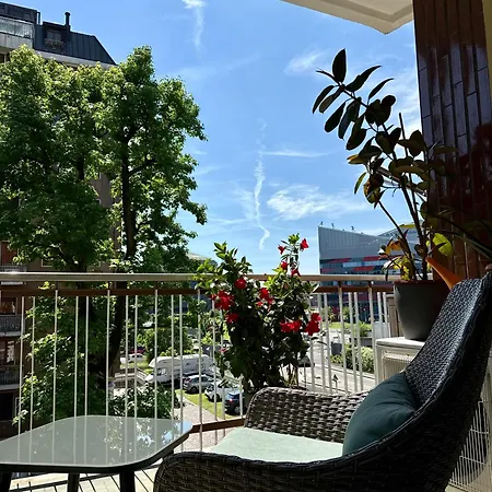 Apartment Lr Deluxe - Life Nest *