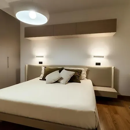 Appartement Hostmate - - Pistrucci
