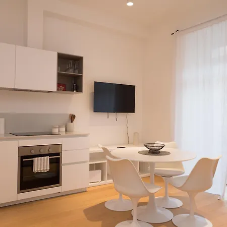 Xenia - 2rooms In Via Petrella 4 D * Milano