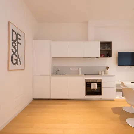 Xenia - 2rooms In Via Petrella 4 D