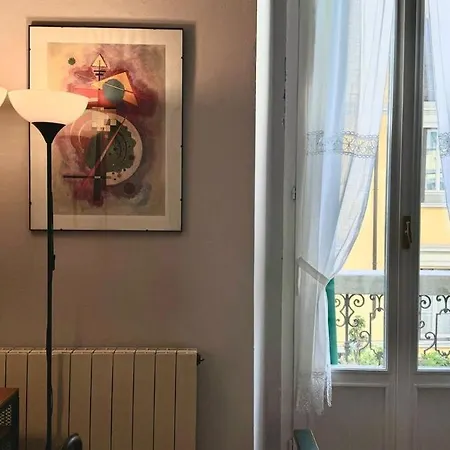 Donna Nilla, A Large And Cozy Flat In Porta Venezia *