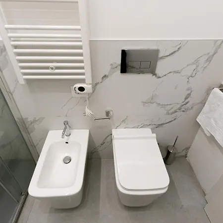 Apartment Smart 10 Minutes Duomo By Metro Mailand