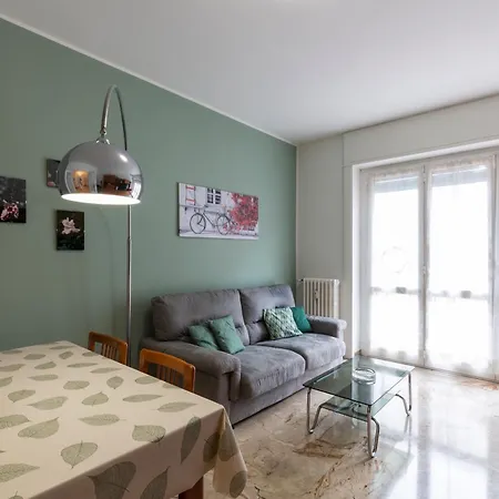 Apartment Feels Like Mailand