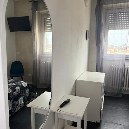 Апартаменты Farini House