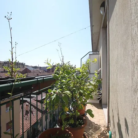 Caccialepori, Luminoso E Comodissimo Con Ac E Lift 아파트 *