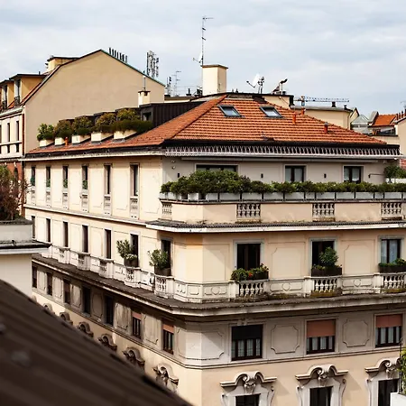 Apartment Experience From A Penthouse 5 Minutes From The Duomo Milan