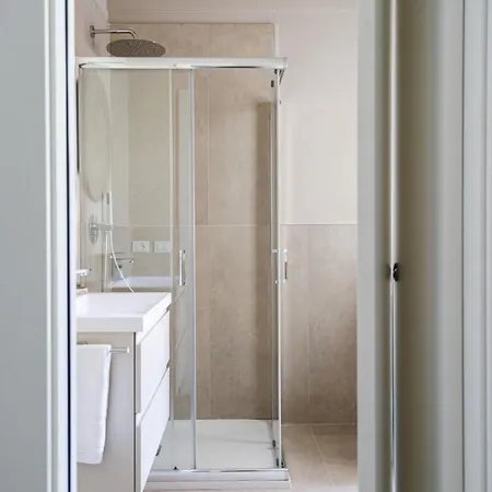 The Rent - Modern And Cozy One-bedroom In Piazza Naples Lejlighed