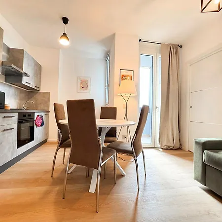 Loft Design Max 4 People Apartament Mediolan