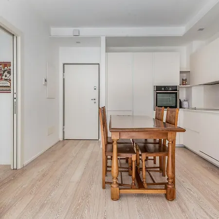 Duomo - Corso Italia 34 Bonsai 2 Pax Wi-fi アパート