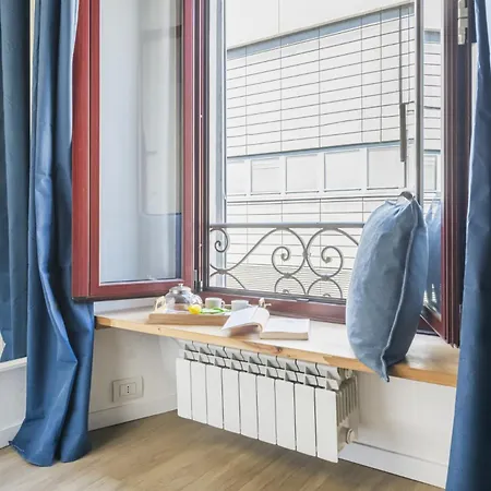 Easylife - - Balbo 10 - Bocconi Apartamento