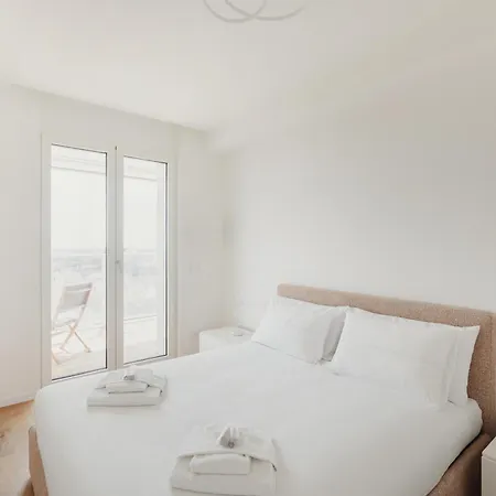 Apartment Gohost - Skyline Walking Distance From Station