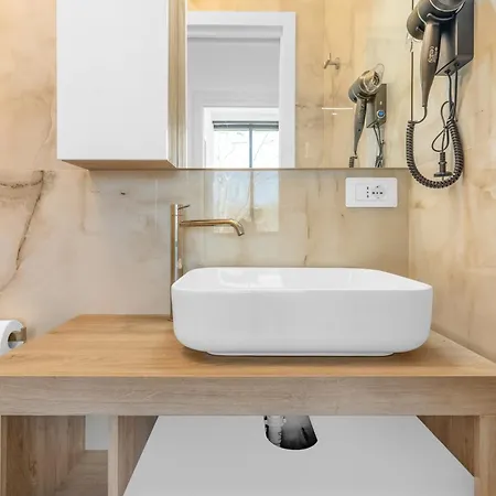 Otel Ponale Foresteria Lombarda *