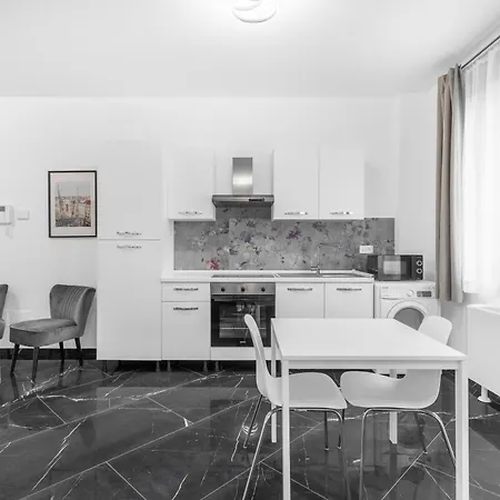 Ponale Foresteria Lombarda Otel *