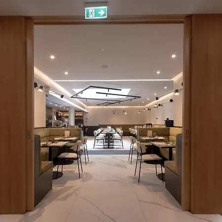 Hotiday Collection - Cinque Giornate 4*