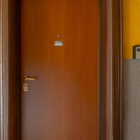 St Joseph Apartment Milan