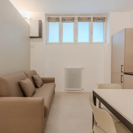 Apartman Easytopstay - Comfort Moderno A *