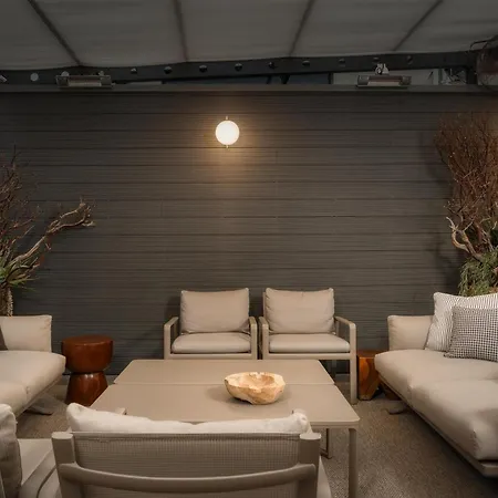 Worldhotel Casati 18