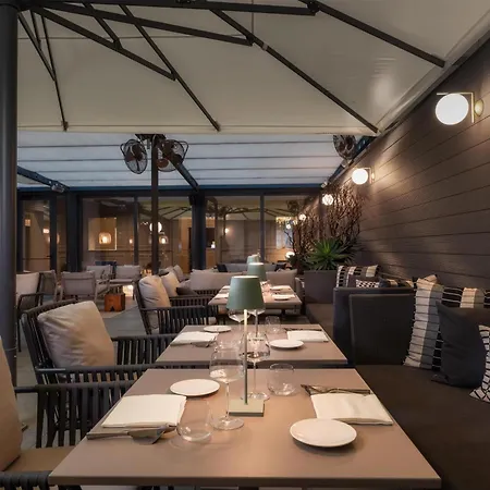 Worldhotel Casati 18 Hotell 4*