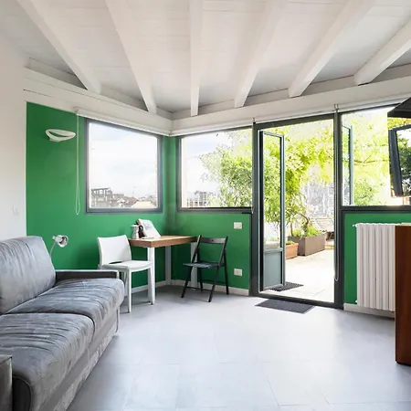 Dream Garden Center On Subway 10 Guest Apartment Milan