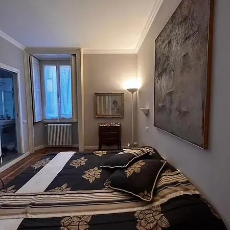 Readmyhostprofile! Luxury 4 Bedroom Penthouse Near Duomo Milan